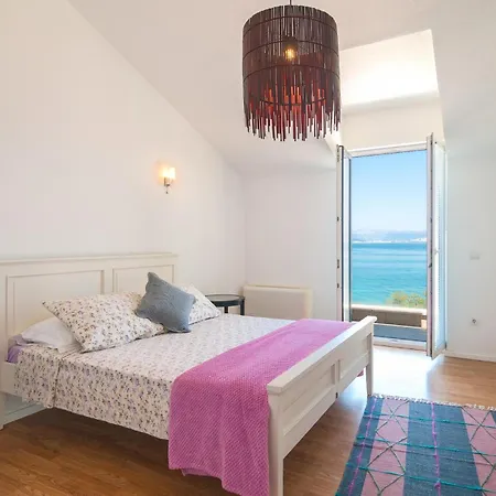 Apartment In With Wifi *